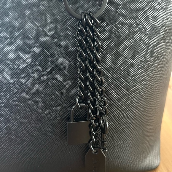 Aldo Black handbag - Picture 6 of 8